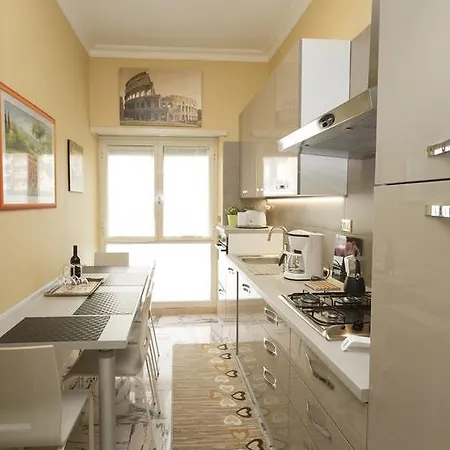 Chigi Apartment Rome