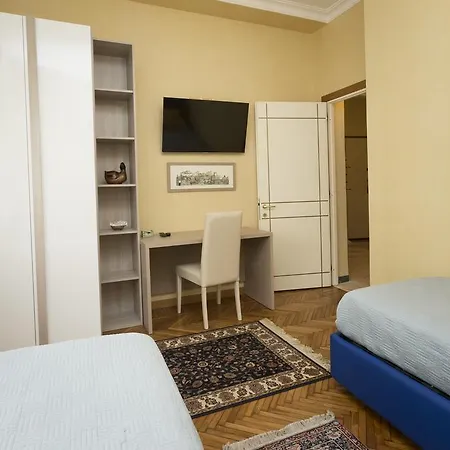 Apartment Chigi *