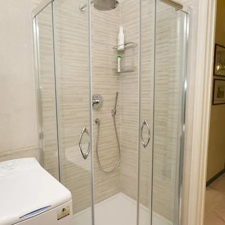 Chigi Apartment Rome