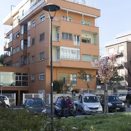 Apartment Chigi *